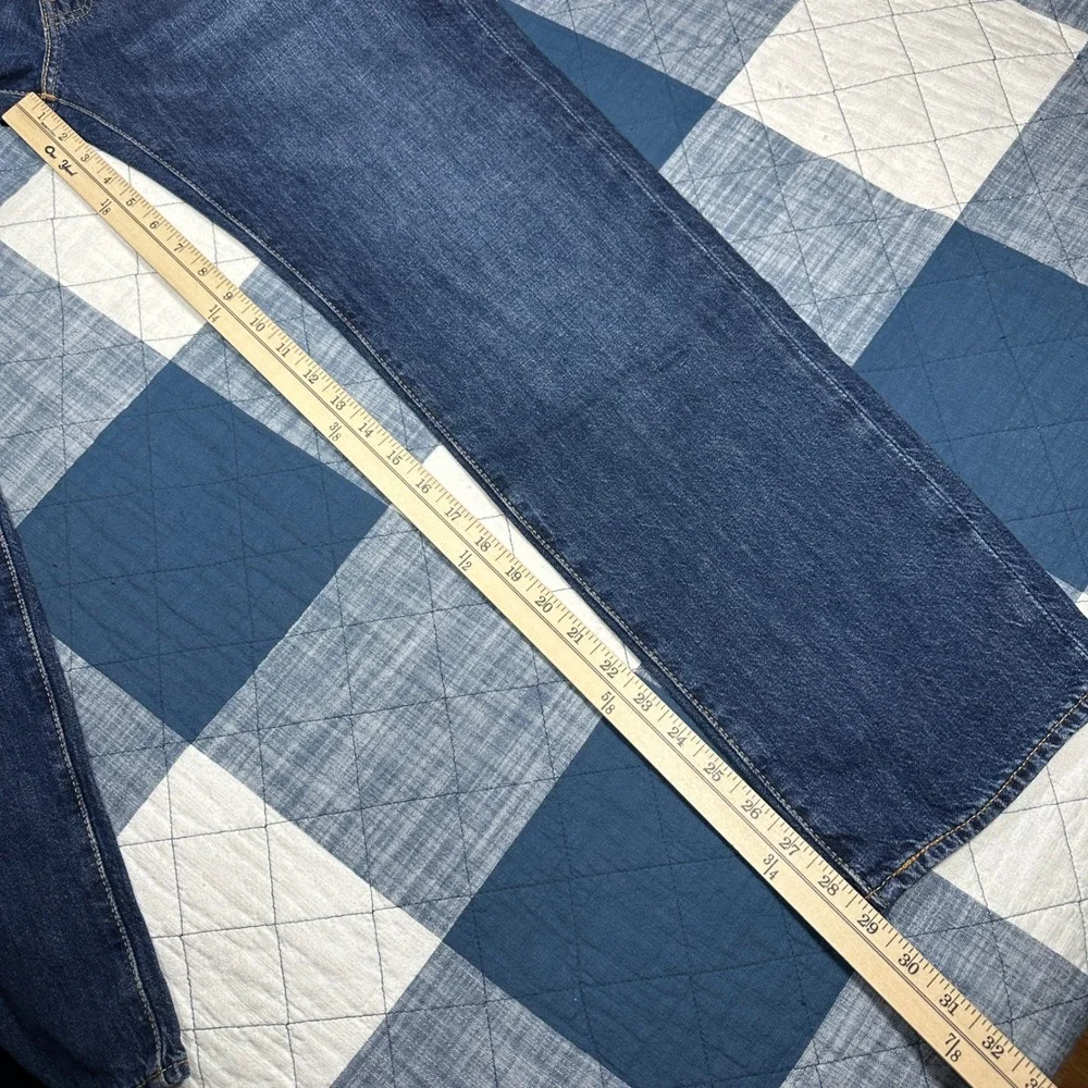 NWT Levis Premium 555 Relaxed Straight Jeans Blue Linen Blend 29x30 Lightweight